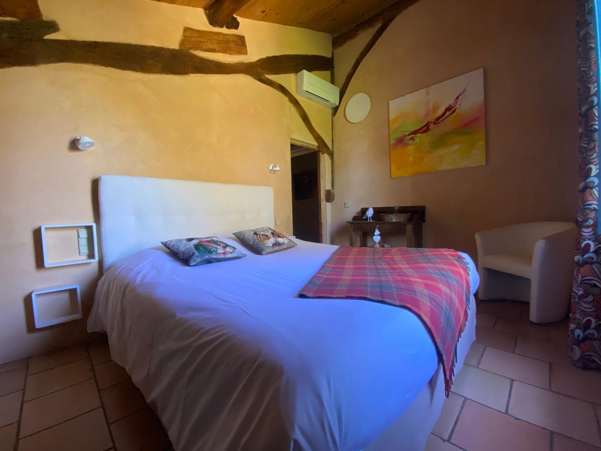 Le Clos Pastel Chambres D'Hotes & Gite Virac エクステリア 写真