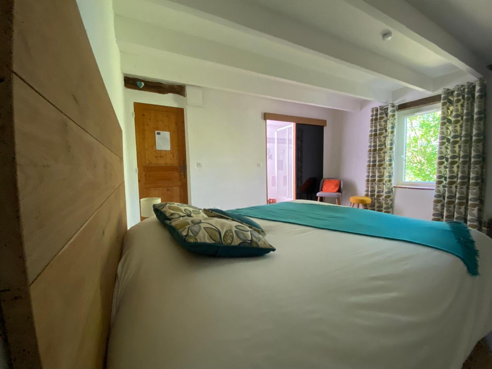 Le Clos Pastel Chambres D'Hotes & Gite Virac エクステリア 写真