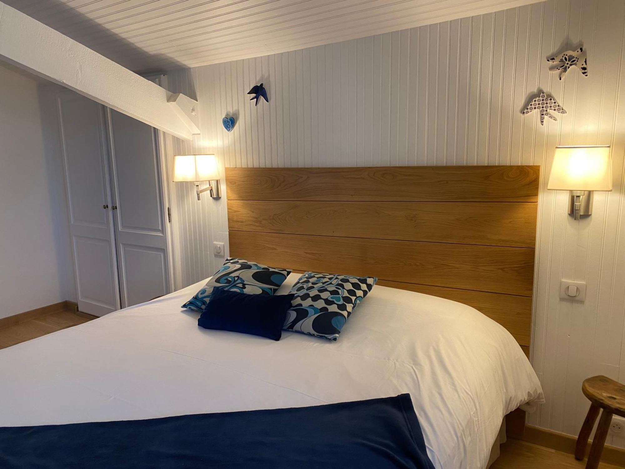 Le Clos Pastel Chambres D'Hotes & Gite Virac エクステリア 写真