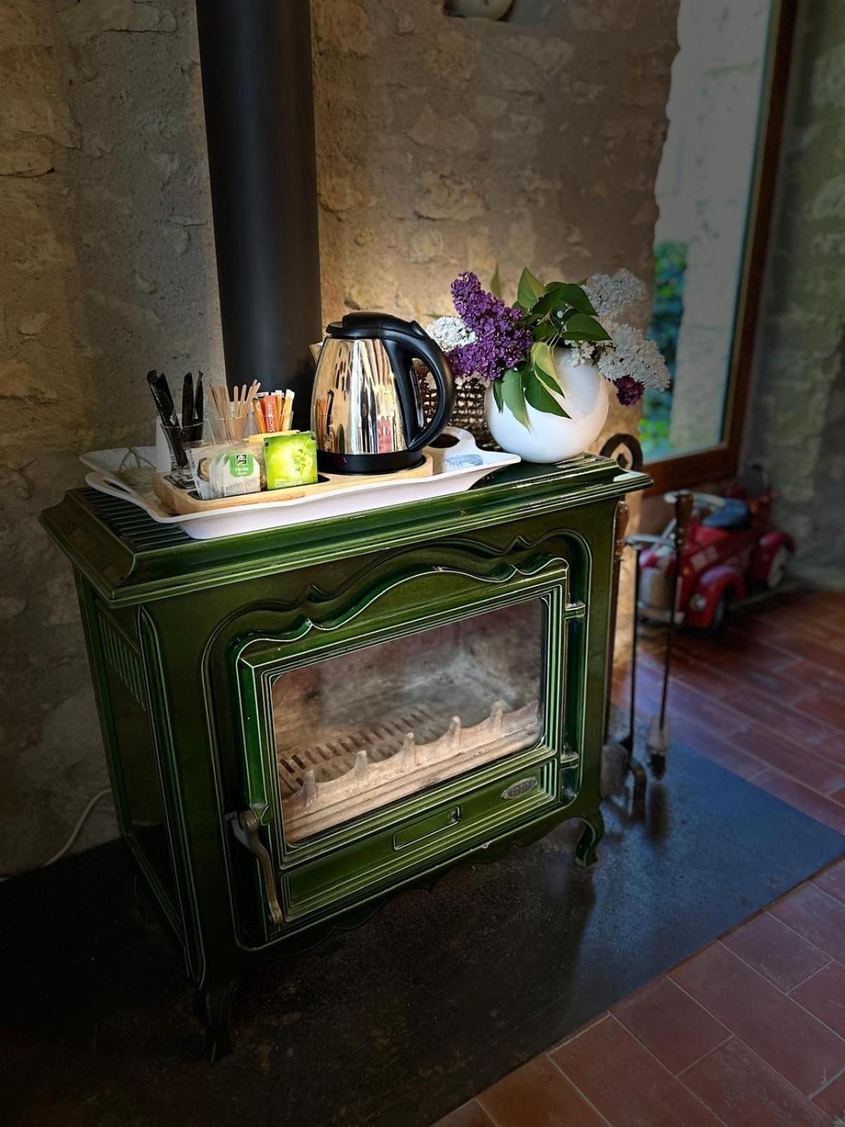 Le Clos Pastel Chambres D'Hotes & Gite Virac エクステリア 写真