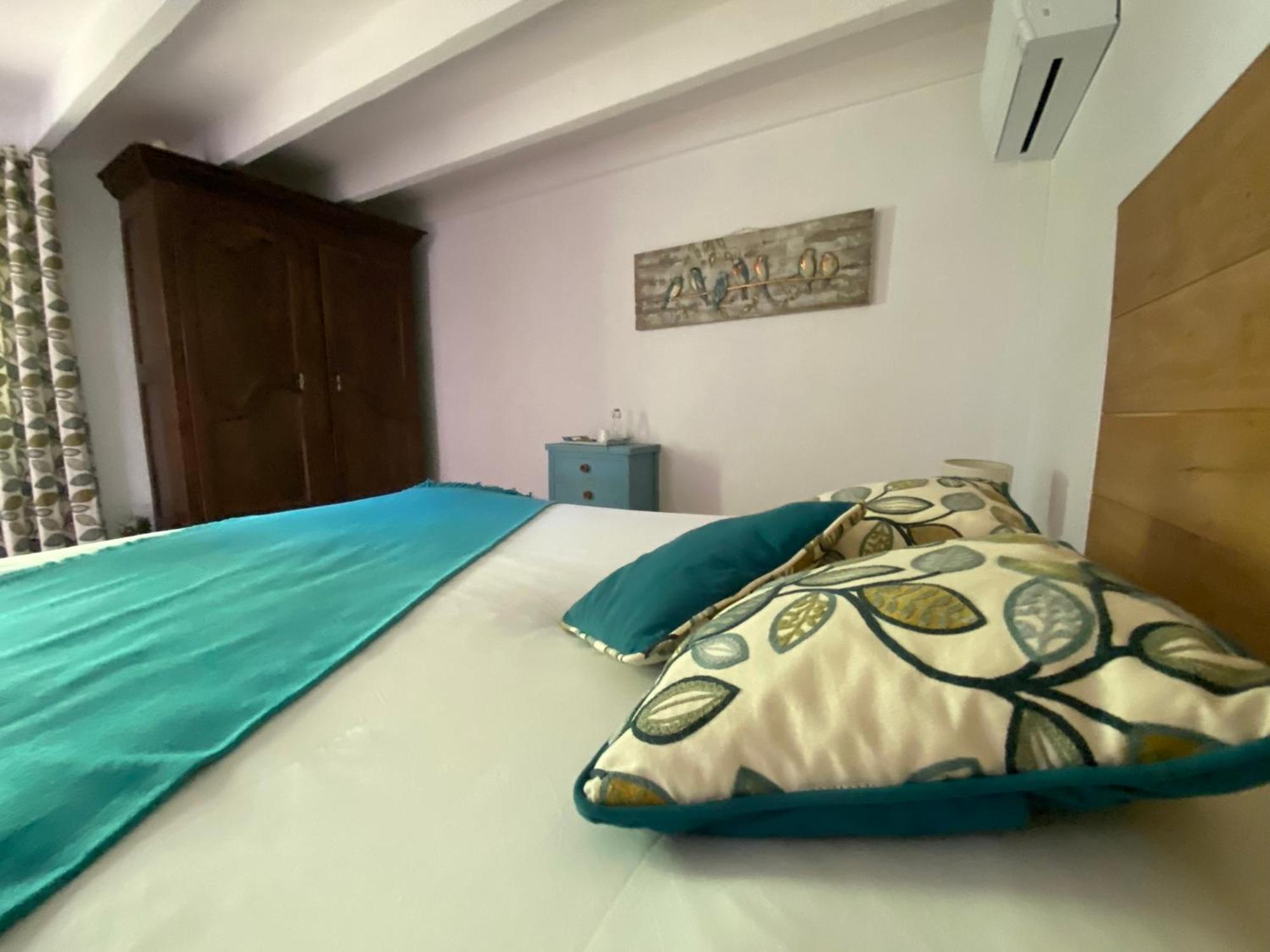 Le Clos Pastel Chambres D'Hotes & Gite Virac エクステリア 写真